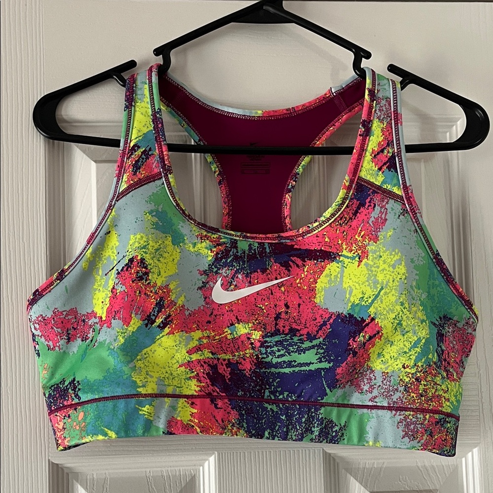 Nike Women's Multicolor Abstract Sports Bra